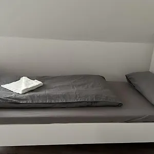 https://black-apartment.hotelsinbremen.net